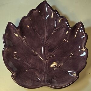 Tabletops Unlimited Purple Oak Leaf Plate Hand Painted Collection